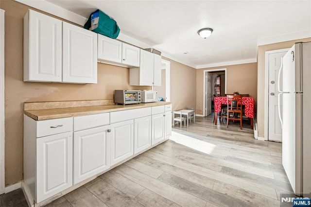 105 E 22nd Street, Paterson, NJ 07514