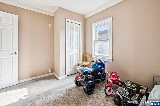 105 E 22nd Street, Paterson, NJ 07514