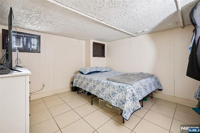 105 E 22nd Street, Paterson, NJ 07514