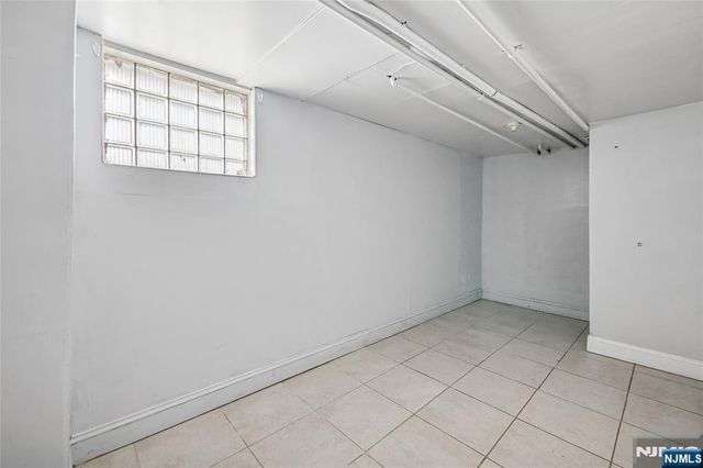 105 E 22nd Street, Paterson, NJ 07514