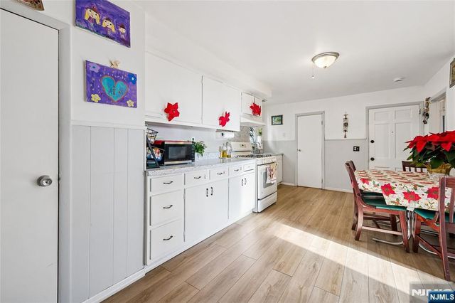 105 E 22nd Street, Paterson, NJ 07514