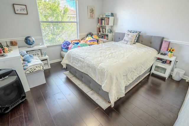 5463 Queenship Court, Greenacres, FL 33463