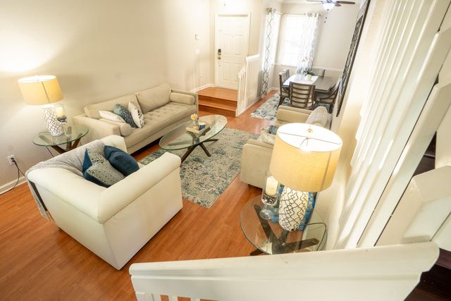 5463 Queenship Court, Greenacres, FL 33463