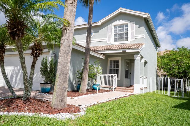 5463 Queenship Court, Greenacres, FL 33463