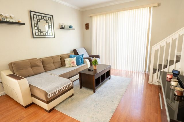 5463 Queenship Court, Greenacres, FL 33463