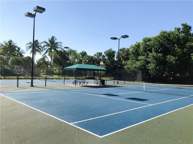 5463 Queenship Court, Greenacres, FL 33463