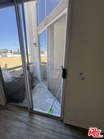 1240 S Corning Street 308, Los Angeles, CA 90035