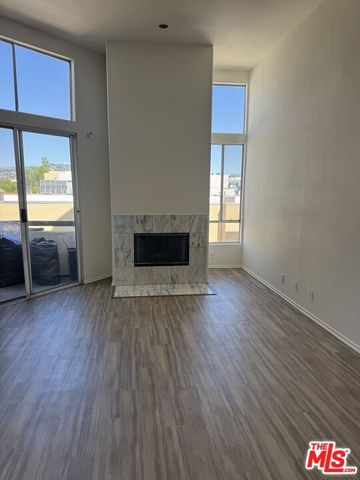 1240 S Corning Street 308, Los Angeles, CA 90035