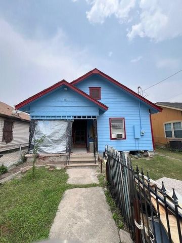 6617 Avenue H, Houston, TX 77011