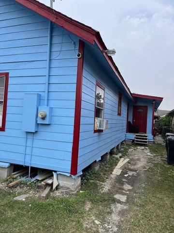 6617 Avenue H, Houston, TX 77011