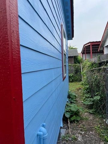 6617 Avenue H, Houston, TX 77011