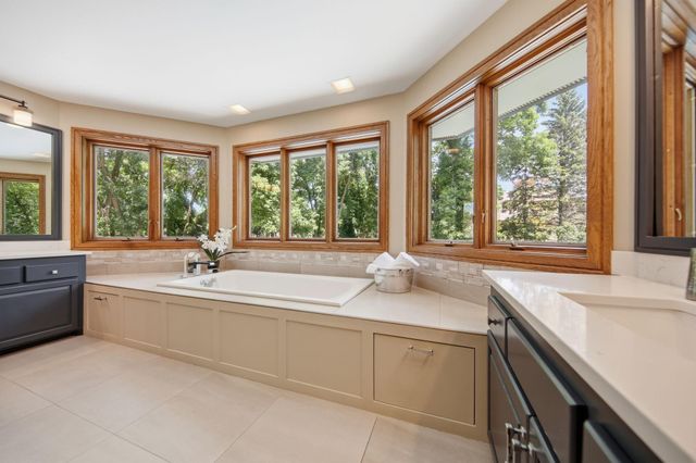 28010 Boulder Bridge Drive, Excelsior, MN 55331