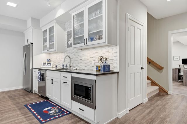 28010 Boulder Bridge Drive, Excelsior, MN 55331