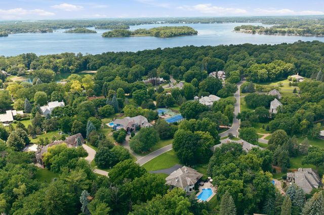 28010 Boulder Bridge Drive, Excelsior, MN 55331