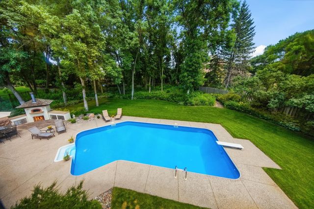 28010 Boulder Bridge Drive, Excelsior, MN 55331