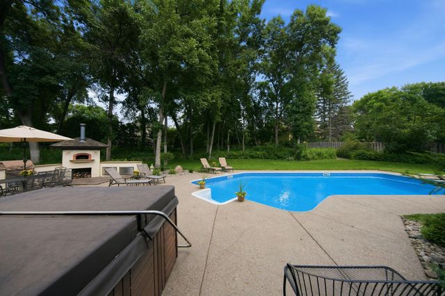 28010 Boulder Bridge Drive, Excelsior, MN 55331