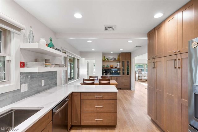 5969 W Shore Drive NW, Canton, OH 44718