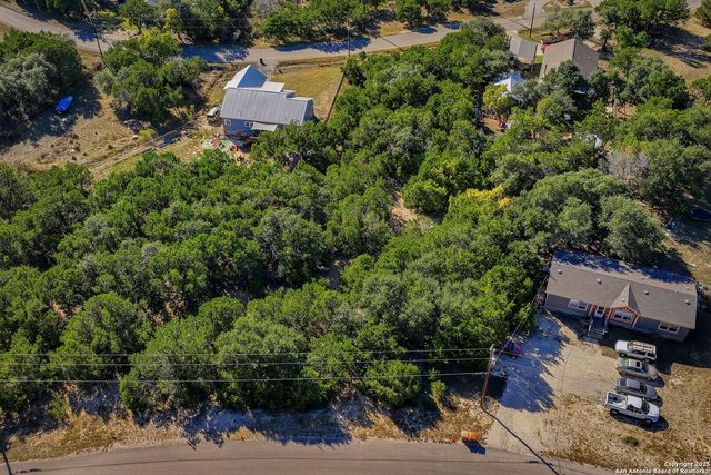 354 Buck Run Pass, Canyon Lake, TX 78133