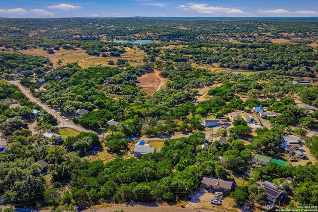 354 Buck Run Pass, Canyon Lake, TX 78133