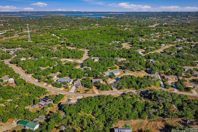 354 Buck Run Pass, Canyon Lake, TX 78133