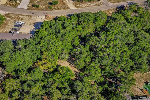 354 Buck Run Pass, Canyon Lake, TX 78133