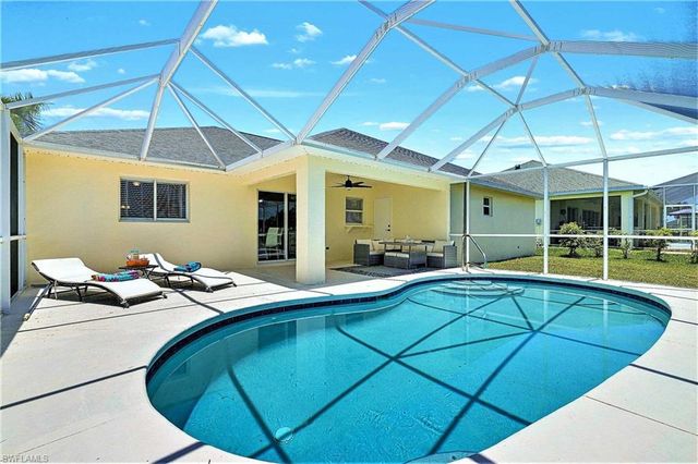 2122 25th ST, Cape Coral, FL 33914