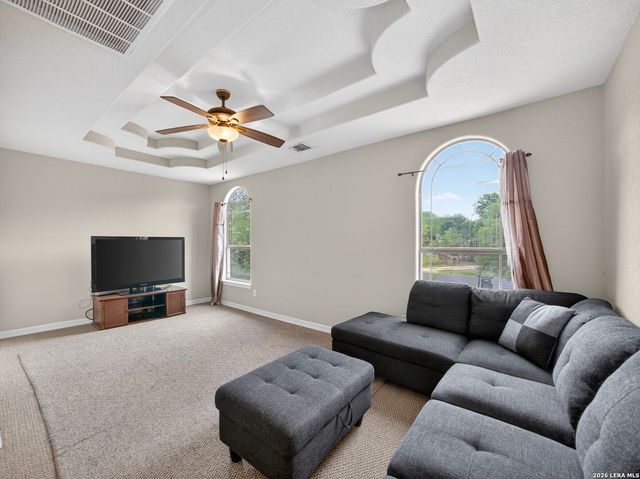 12275 Grapevine St, San Antonio, TX 78245