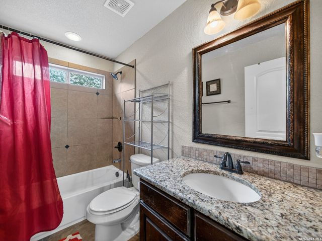 12275 Grapevine St, San Antonio, TX 78245