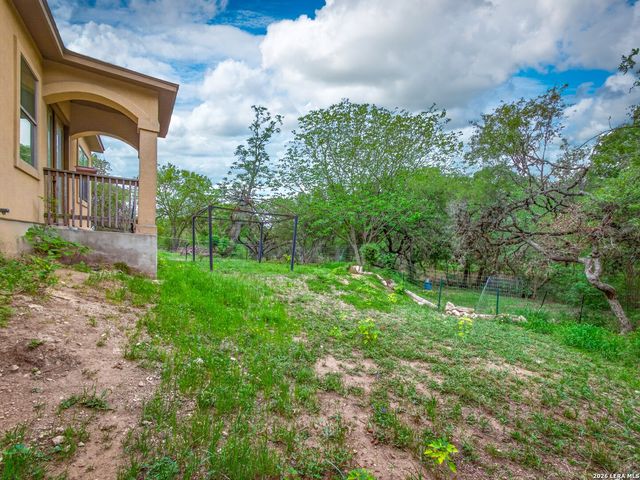 12275 Grapevine St, San Antonio, TX 78245