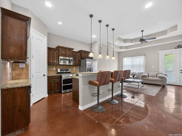 12275 Grapevine St, San Antonio, TX 78245