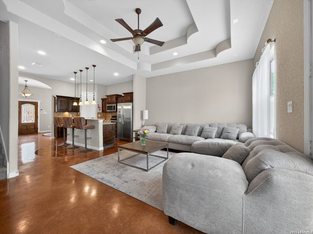 12275 Grapevine St, San Antonio, TX 78245