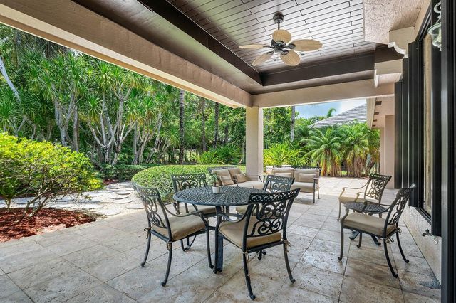 10380 Trianon Place, Wellington, FL 33449
