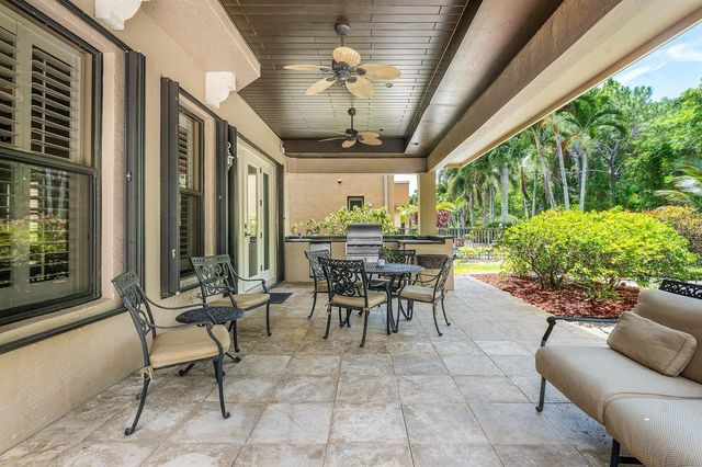 10380 Trianon Place, Wellington, FL 33449