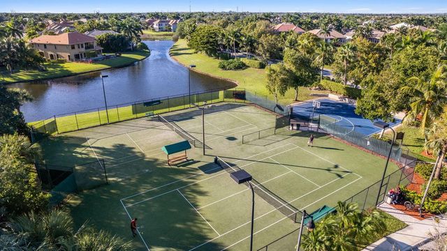 10380 Trianon Place, Wellington, FL 33449