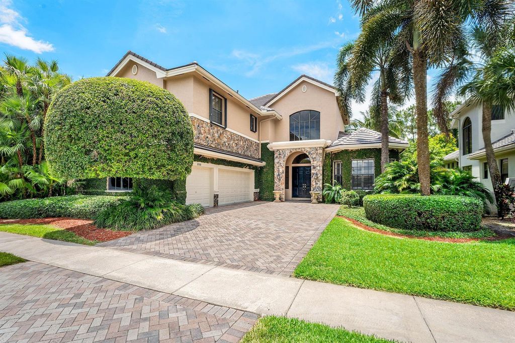 10380 Trianon Place, Wellington, FL 33449