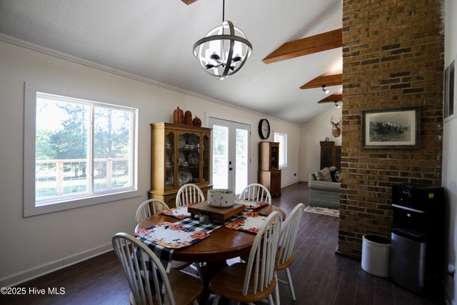 104 E Devonshire Avenue, West End, NC 27376