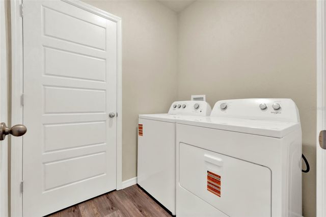 3517 NETTLE LOOP, Tavares, FL 32778