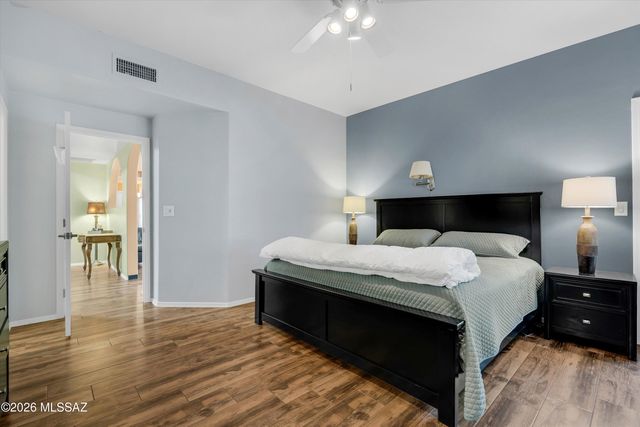 374 S Avenida De Las Sabinas, Green Valley, AZ 85614