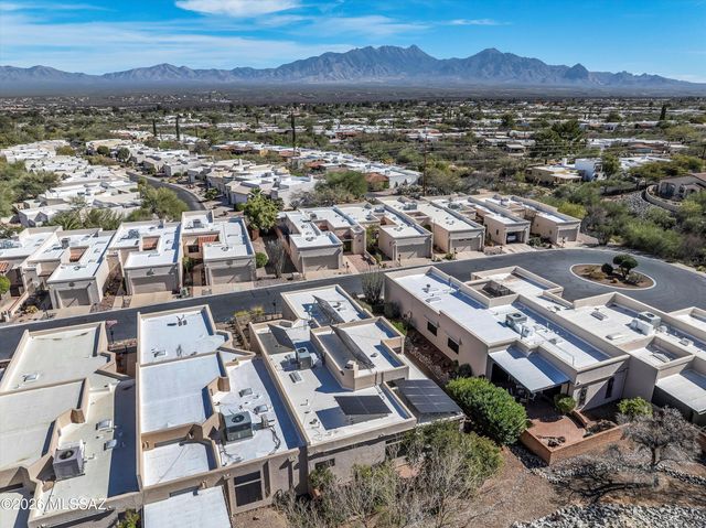 374 S Avenida De Las Sabinas, Green Valley, AZ 85614