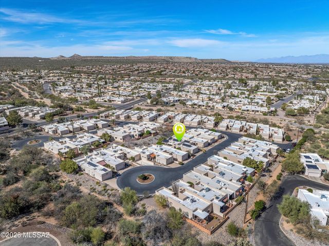 374 S Avenida De Las Sabinas, Green Valley, AZ 85614