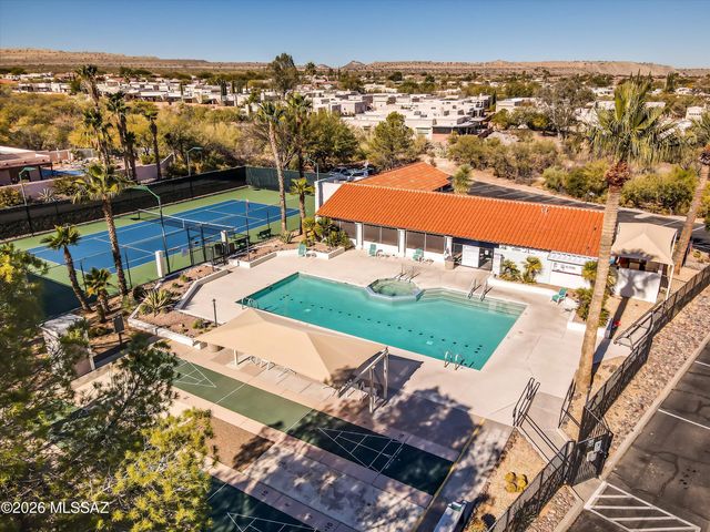 374 S Avenida De Las Sabinas, Green Valley, AZ 85614