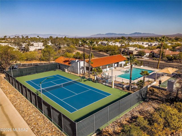 374 S Avenida De Las Sabinas, Green Valley, AZ 85614