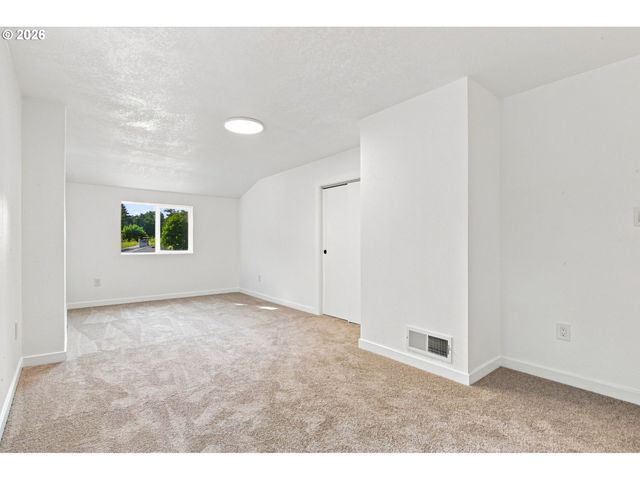 9660 Se 43RD Ave, Milwaukie, OR 97222