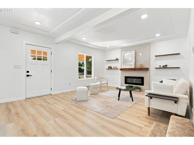 9660 Se 43RD Ave, Milwaukie, OR 97222