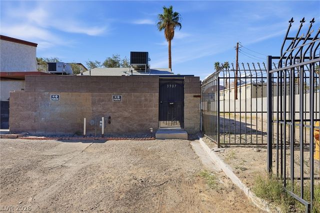 3907 Visby Lane, Las Vegas, NV 89119