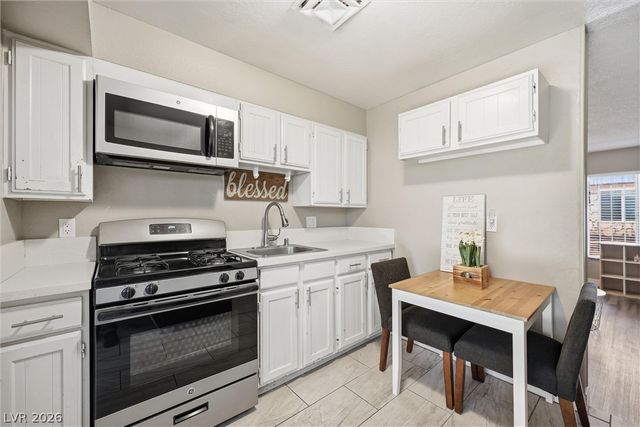 3907 Visby Lane, Las Vegas, NV 89119