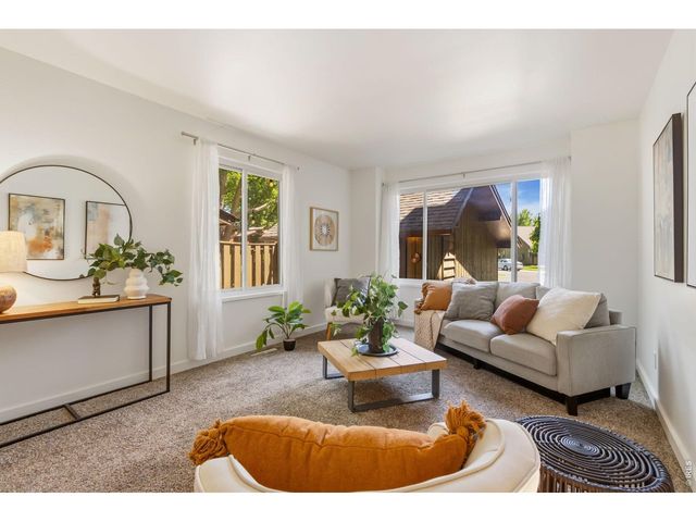 1907 Waters Edge St E, Fort Collins, CO 80526