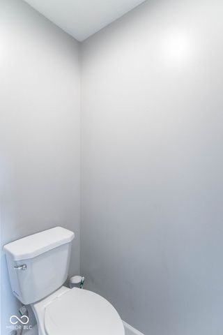 11735 Grenadier Lane, Indianapolis, IN 46229