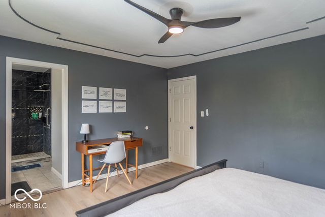 11735 Grenadier Lane, Indianapolis, IN 46229