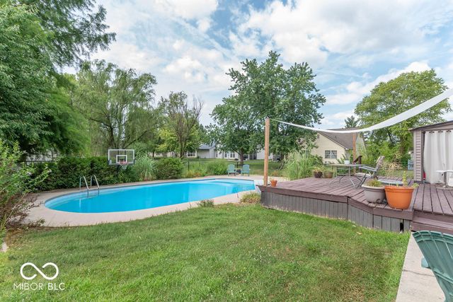 11735 Grenadier Lane, Indianapolis, IN 46229